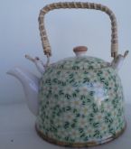 Bule para chá com cuador