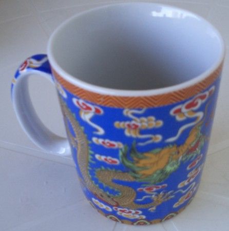 Caneca oriental azul
